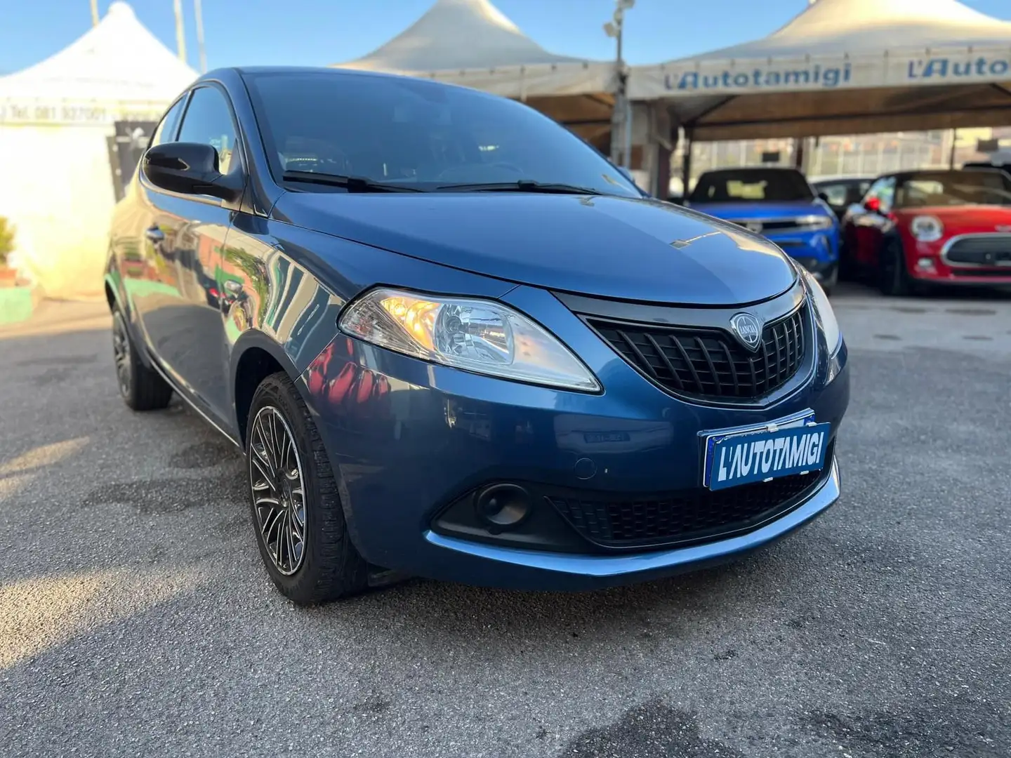 Lancia Ypsilon Ypsilon 1.0 FireFly 5 porte S&S Hybrid Gold Blu/Azzurro - 1