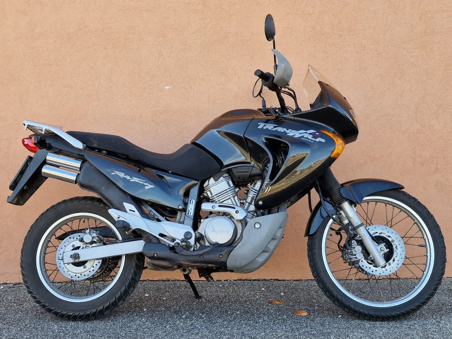 Honda Transalp 650 Nero - 1