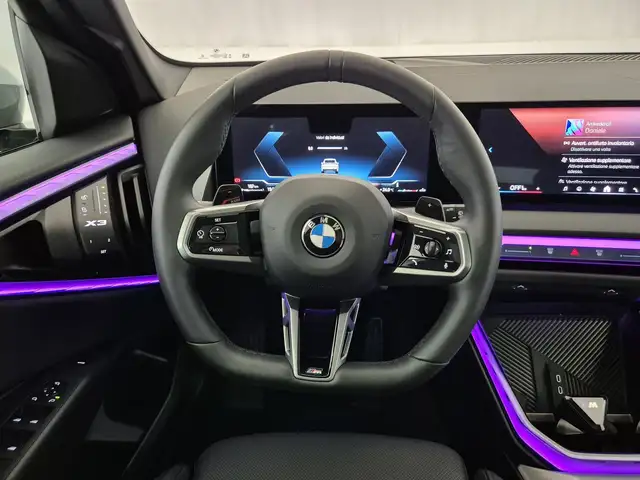 BMW X3 view 9