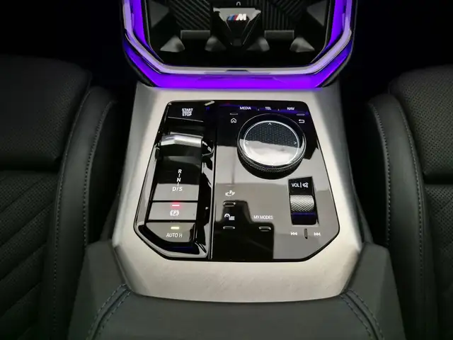 BMW X3 view 11