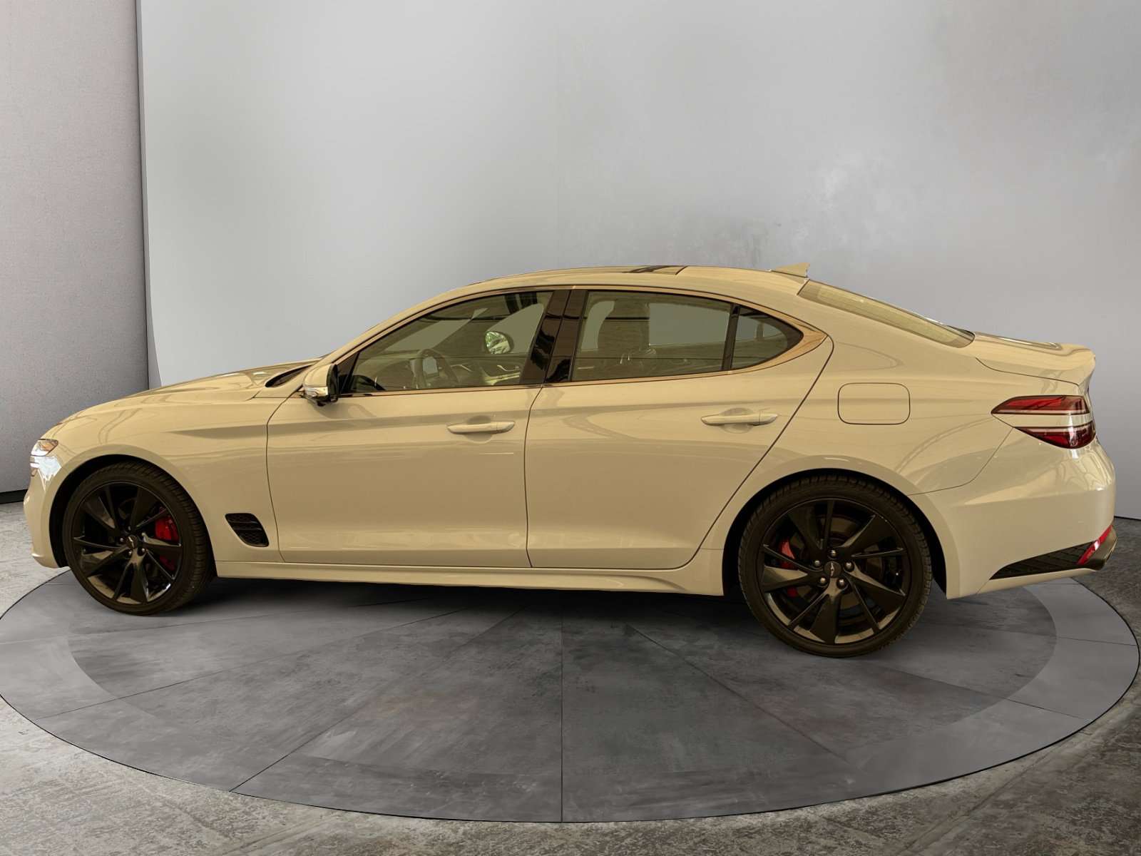 2023 Genesis G70