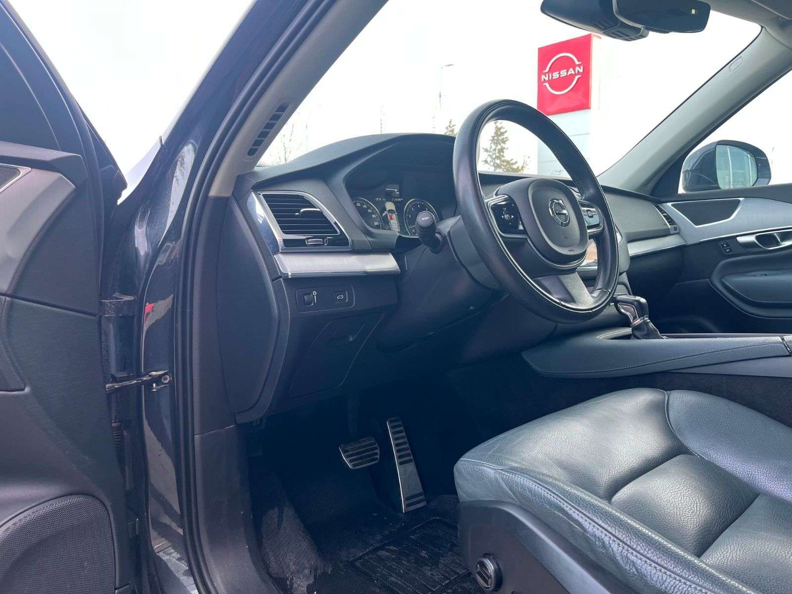 2020 Volvo XC90 PANO ROOF/7-SEATER/ADAPTIVE HEADLIGHTS/DRIVERS ASS thumb 12