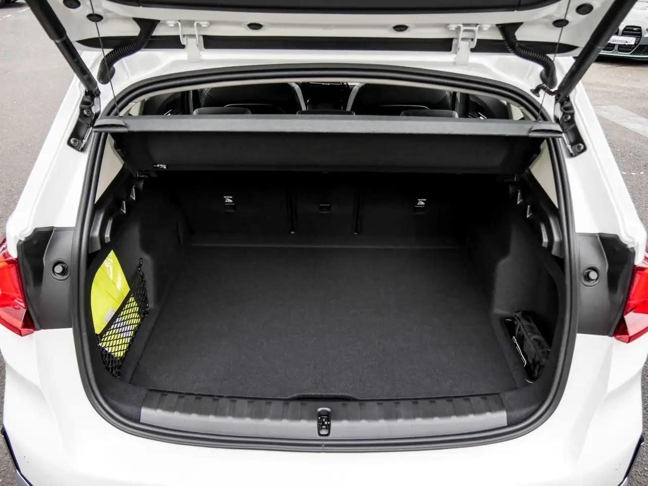 BMW X1 sDrive18i AHK RFK NAVI LED Sound Syst. DAB 12
