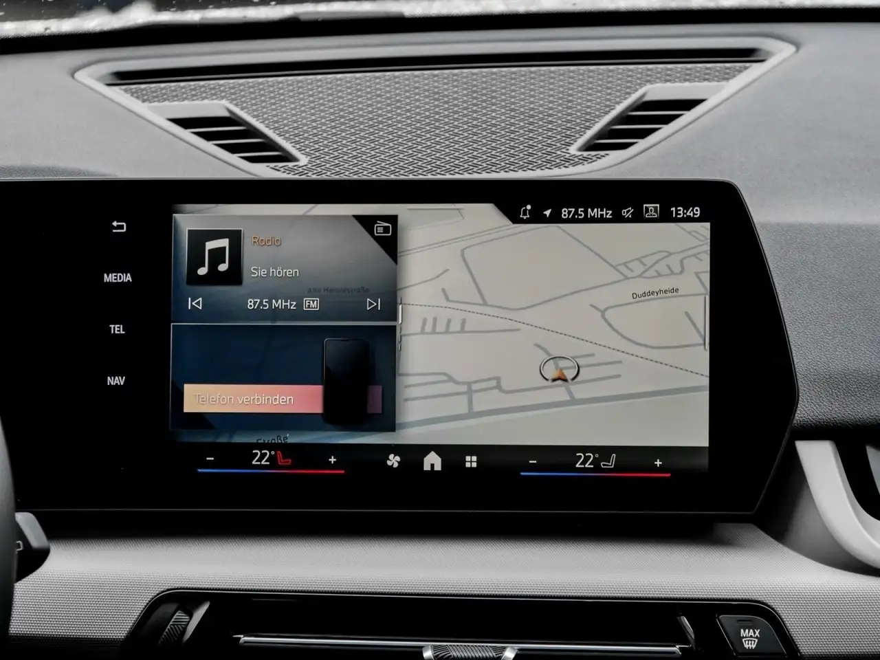BMW X1 sDrive18i AHK RFK NAVI LED Sound Syst. DAB 7