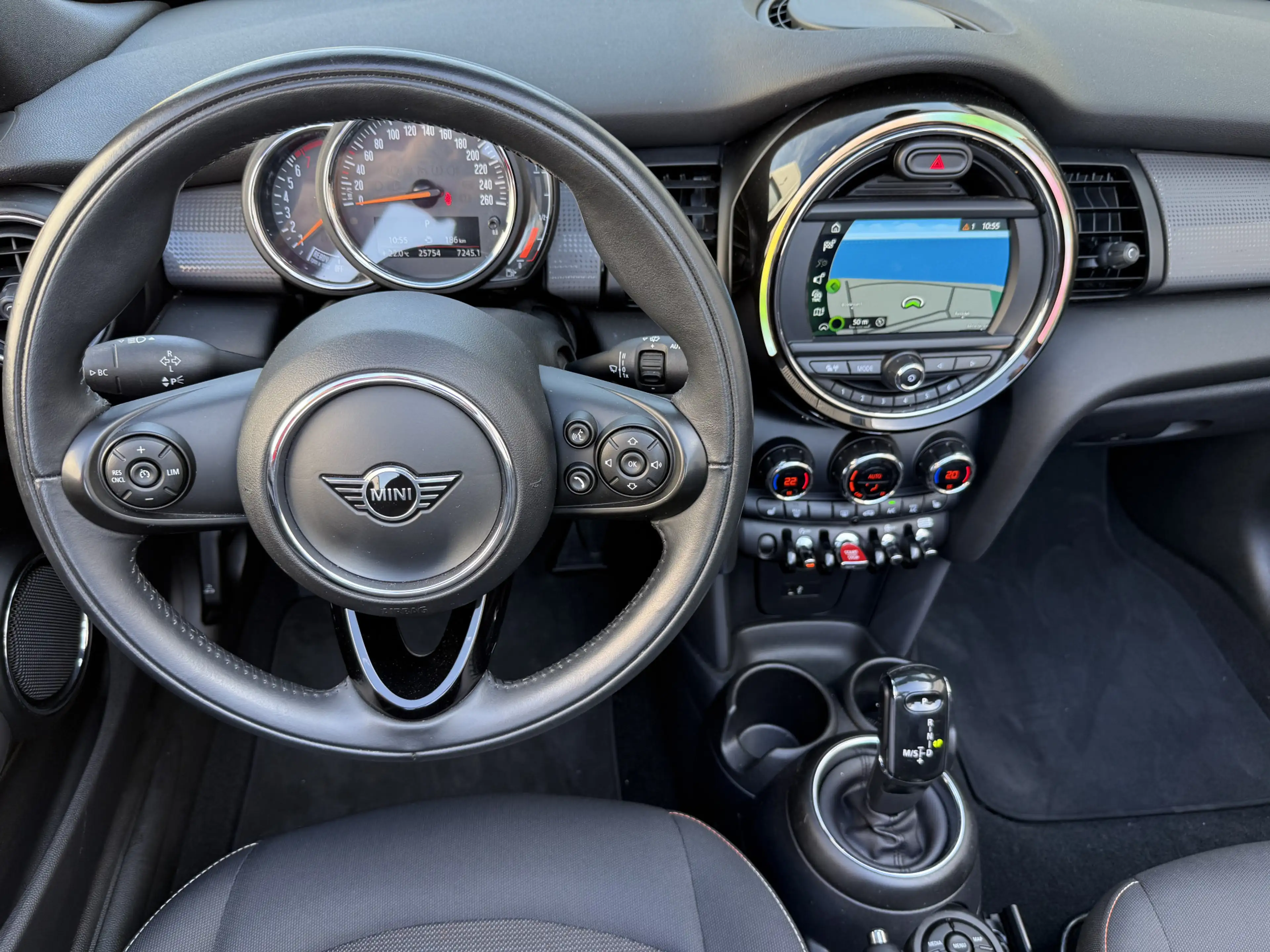 MINI Cooper Cabrio 1.5 Chili Navi Stoelverw.Keyless — photo 17