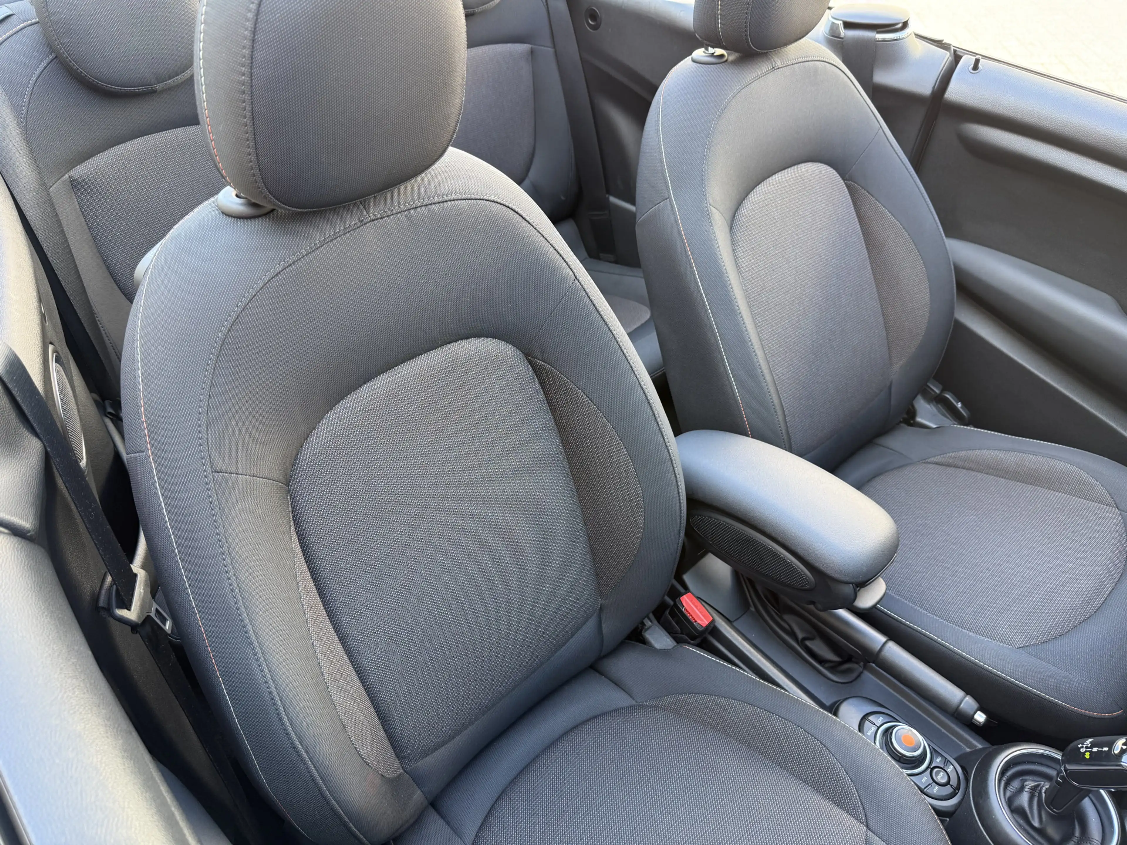 MINI Cooper Cabrio 1.5 Chili Navi Stoelverw.Keyless — photo 28