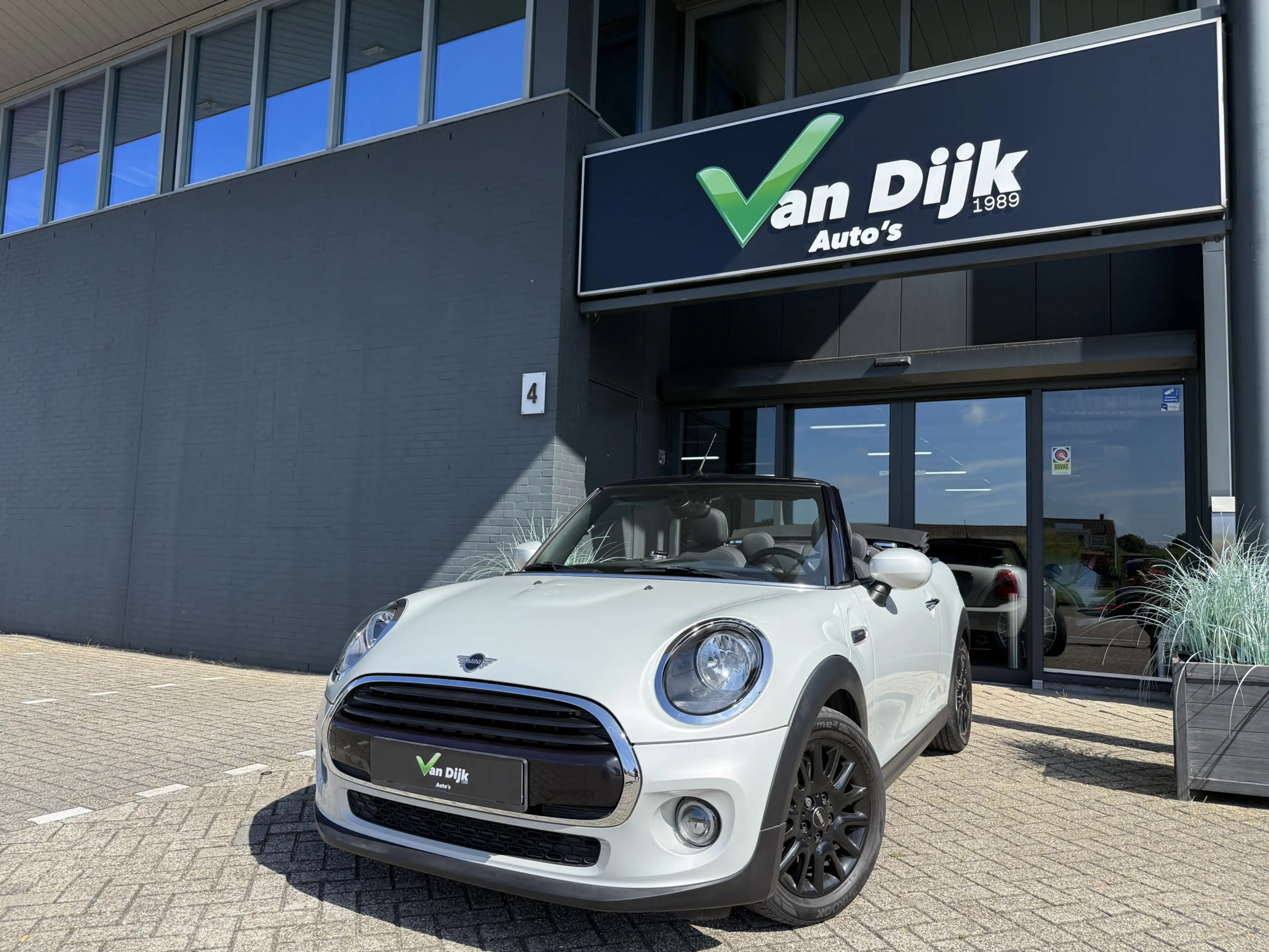 MINI Cooper Cabrio 1.5 Chili Navi Stoelverw.Keyless — photo 7