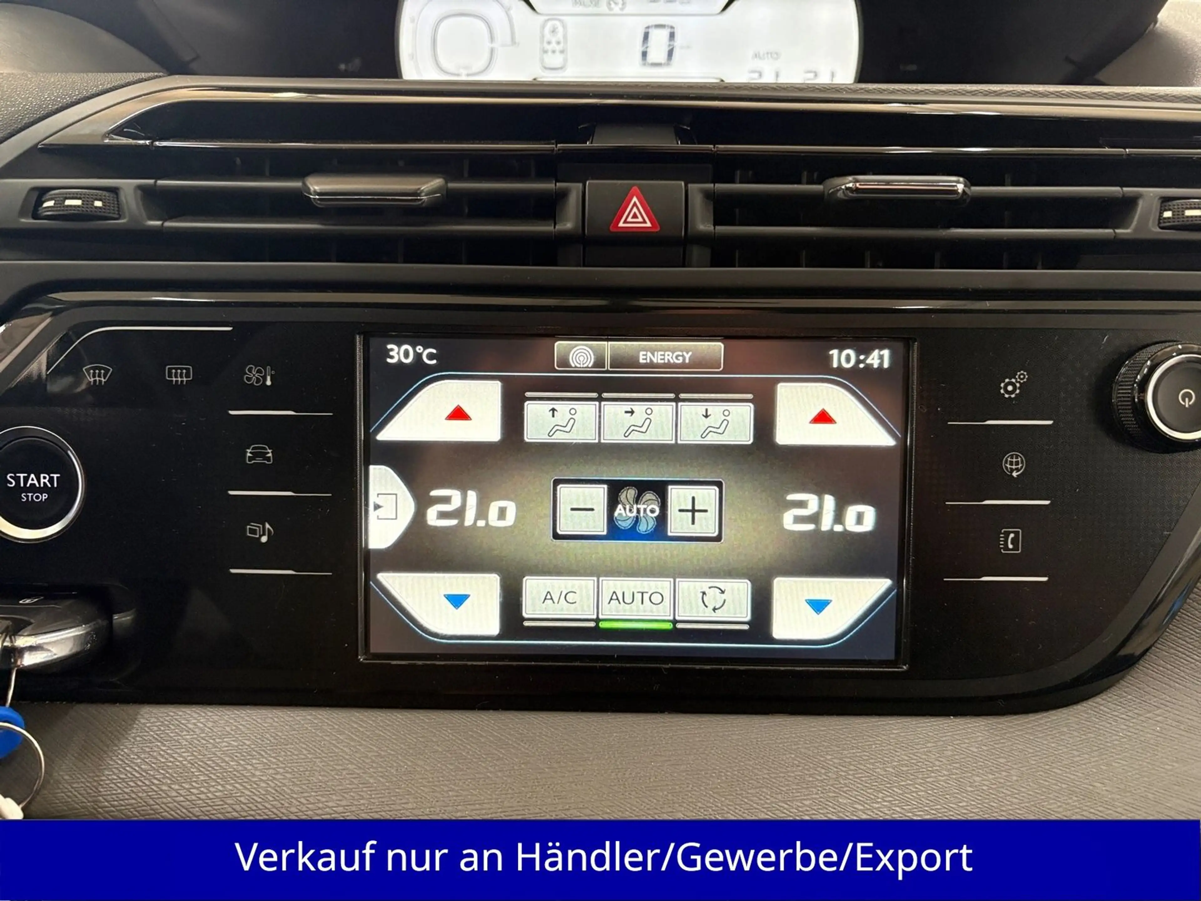 Citroen Grand C4 Picasso Grand C4 Spacetourer 1.6d AAC SHZ PDC — photo 13
