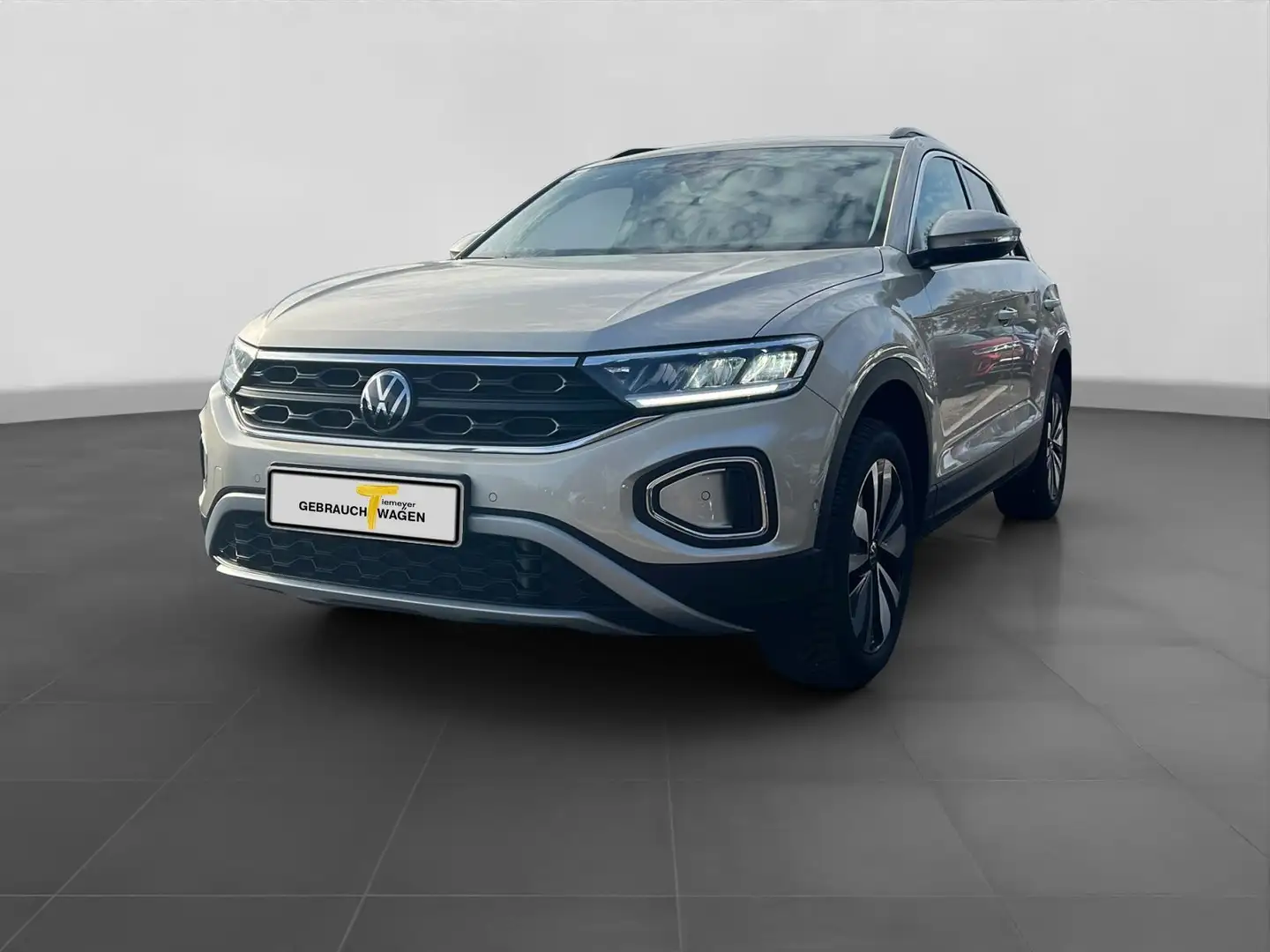 Volkswagen T-Roc 1.5 TSI DSG MOVE NAVI KAMERA SITZHZ LED Silber - 2
