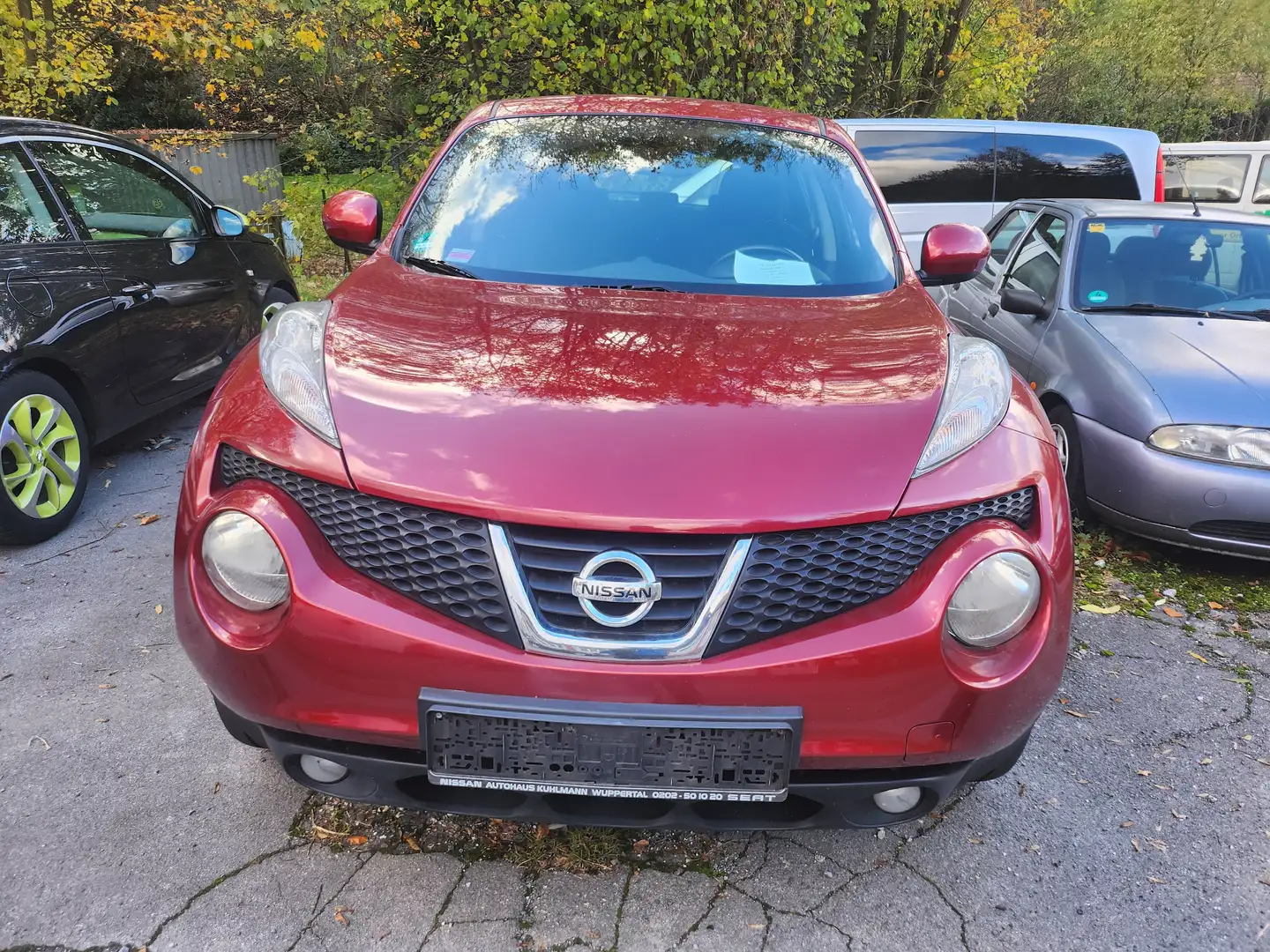 Nissan Juke Acenta 1.Hand/Top Gepflegt/Scheckheft lückenlos Rot - 2