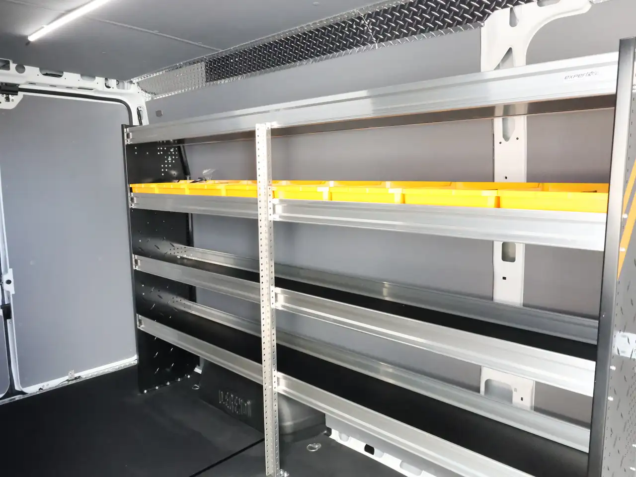 RAM ProMaster 3500 снимка RAM ProMaster 3500