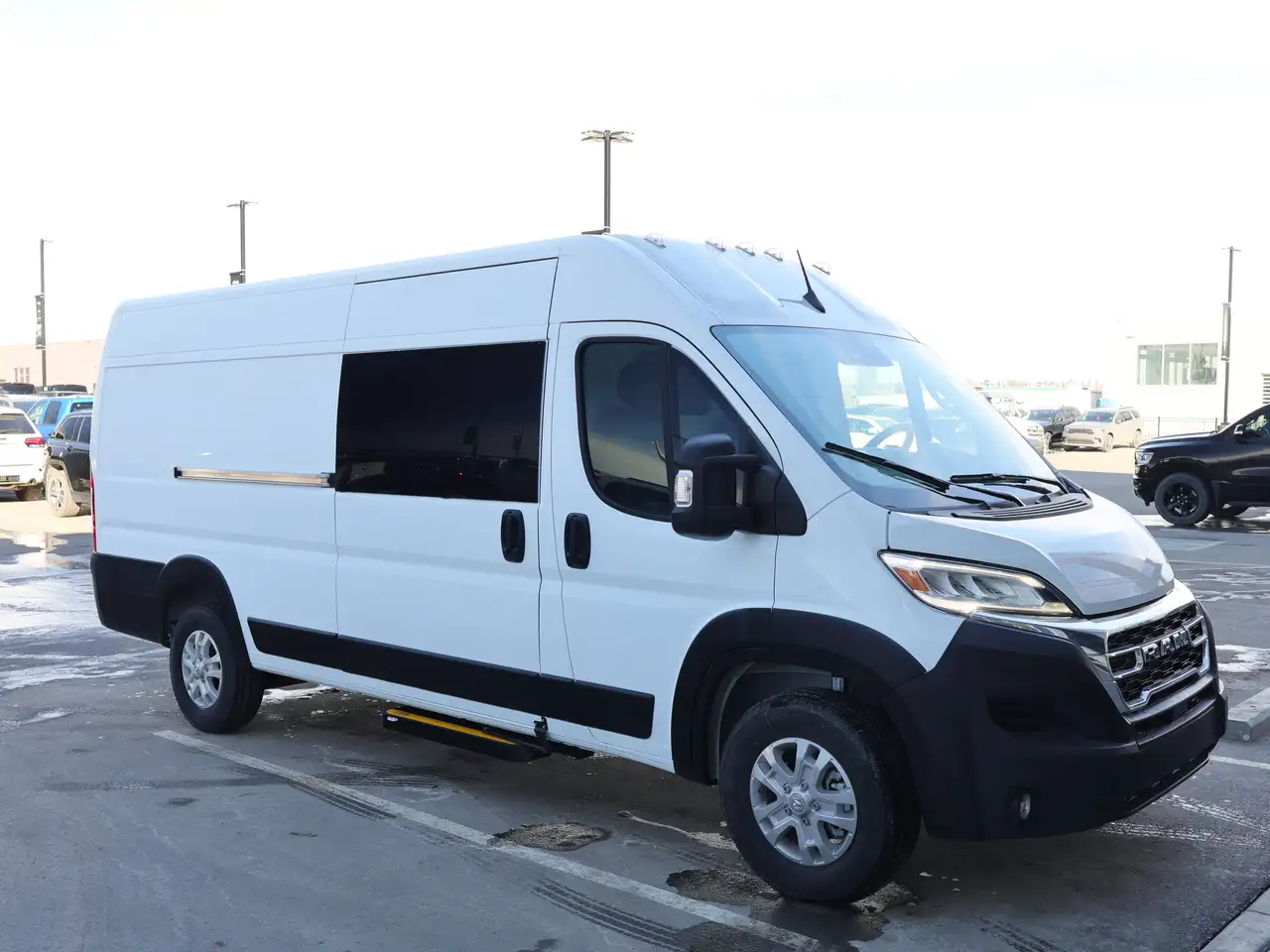 RAM ProMaster 3500 снимка RAM ProMaster 3500