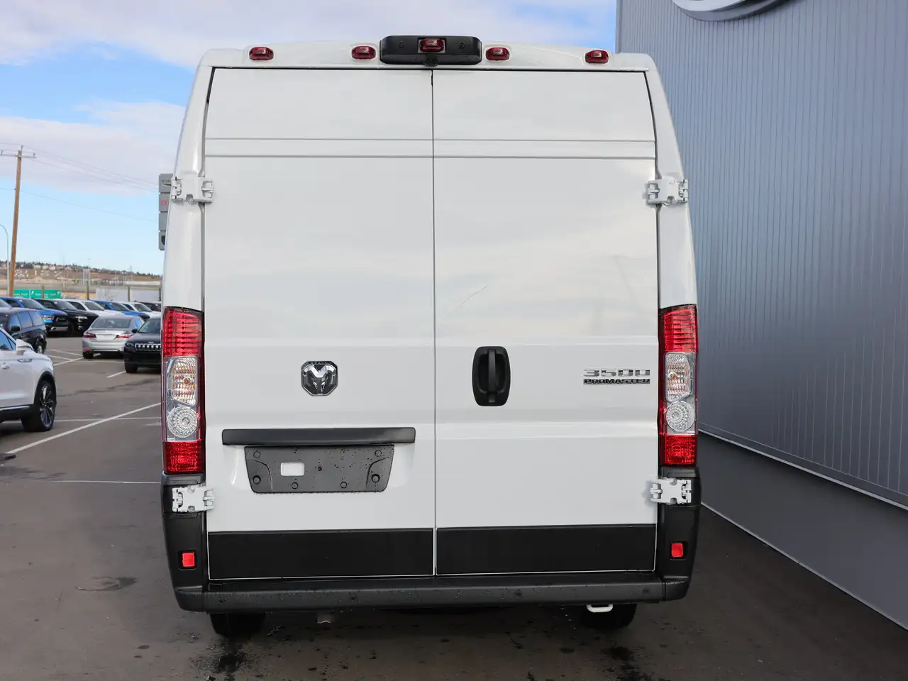 RAM ProMaster 3500 снимка RAM ProMaster 3500