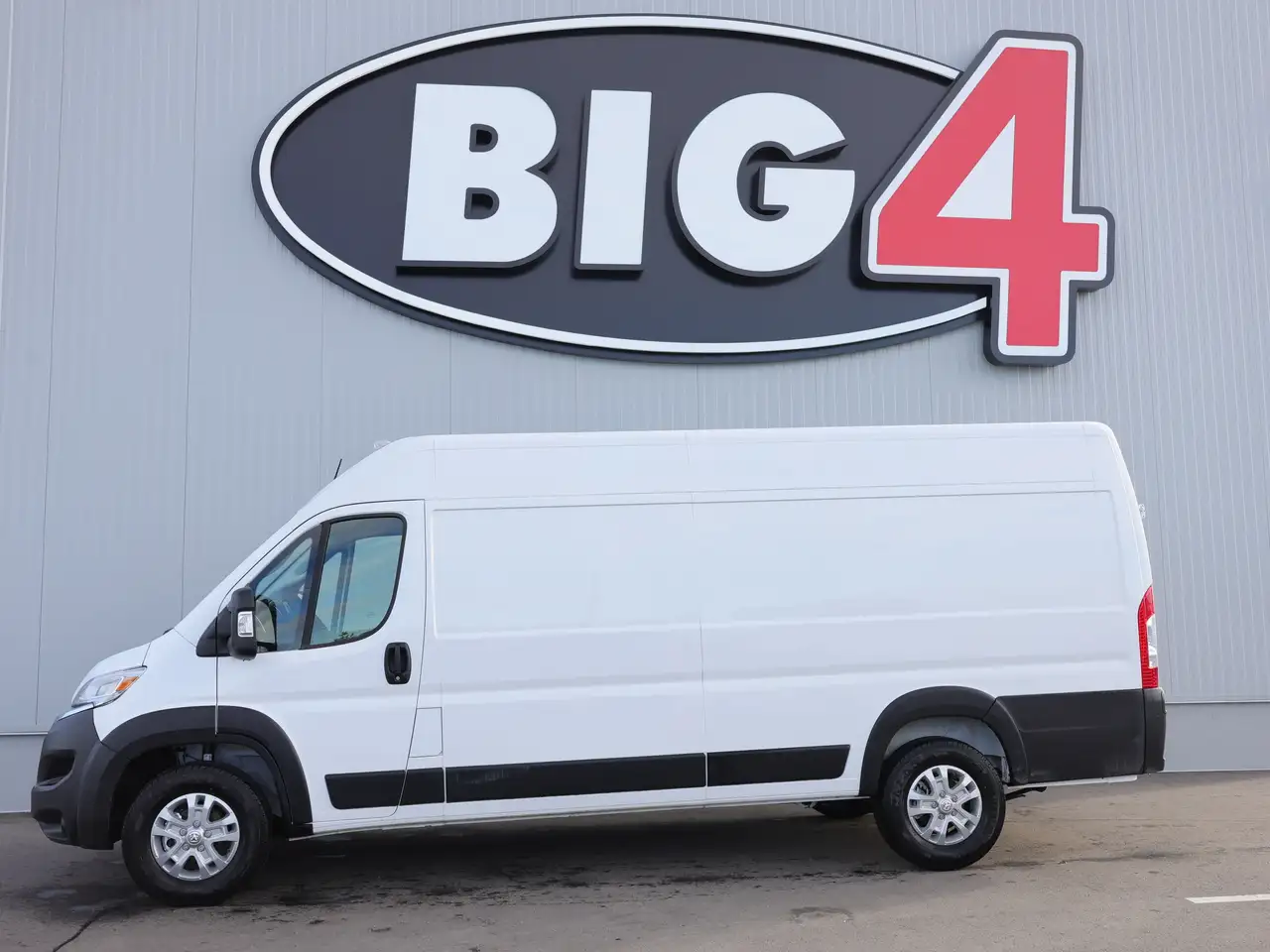 RAM ProMaster 3500 снимка RAM ProMaster 3500