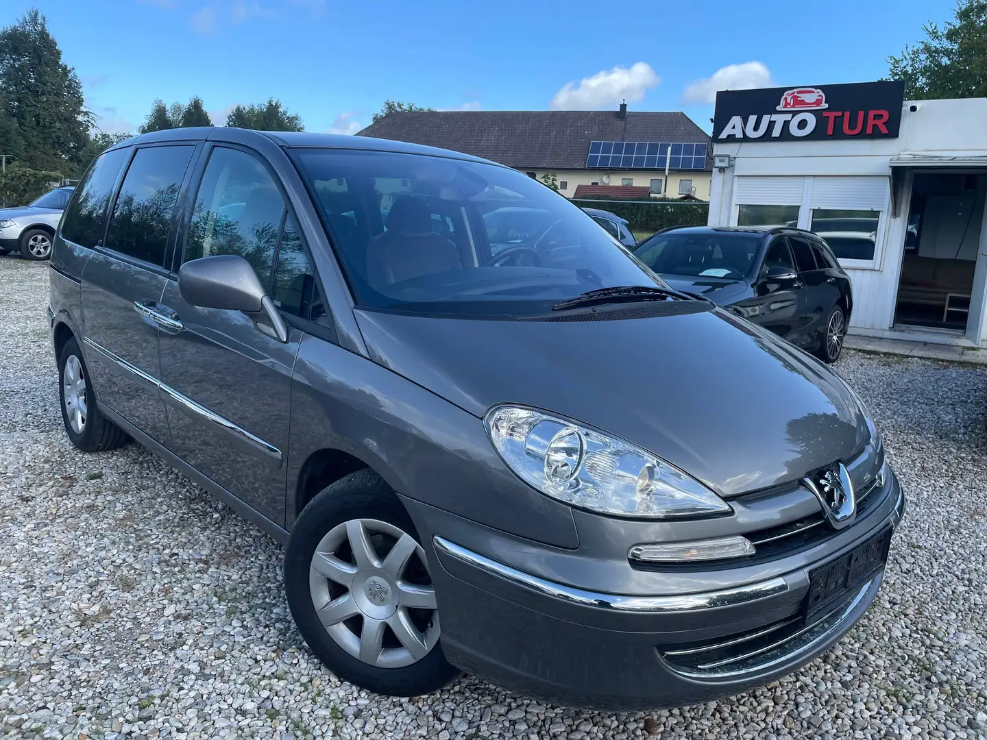 Peugeot 807 +navigationssyestem+6sitzer+neu pickerl 4/2027+4mo Grau - 1