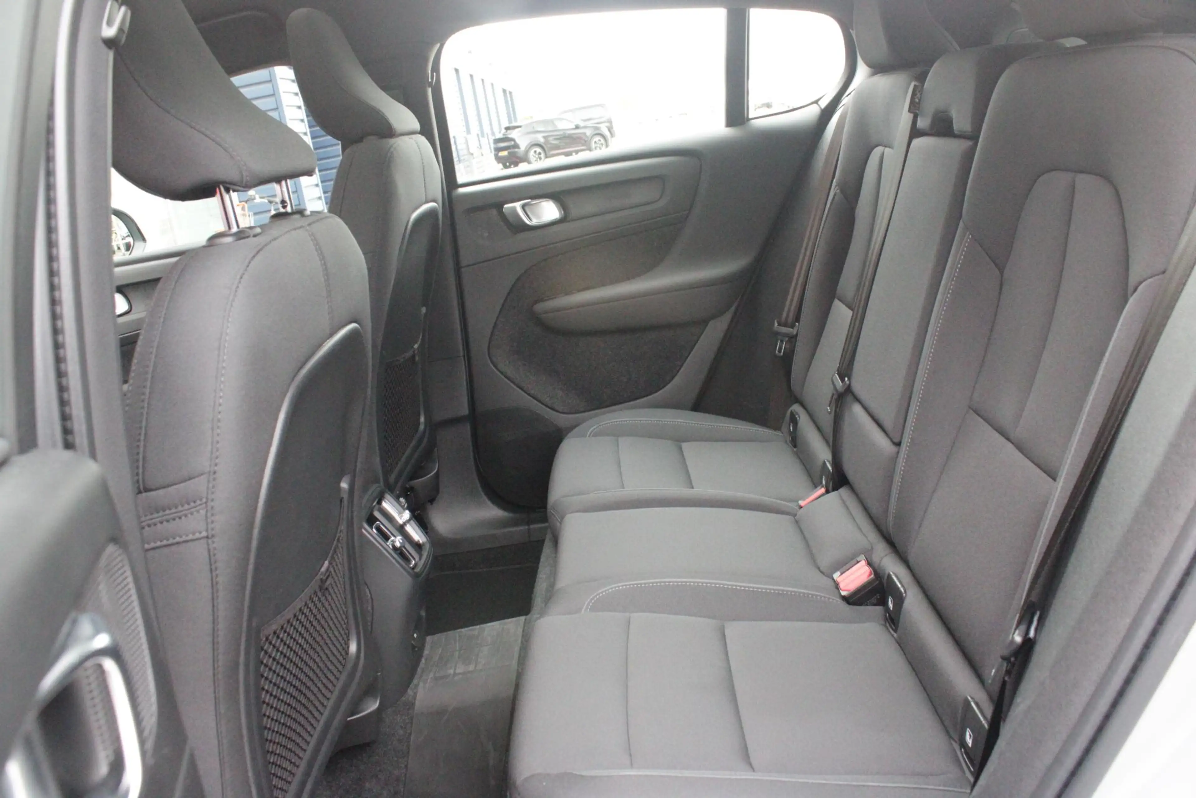 Volvo C40 Single Motor Core 238PK 69 kWh | PANORAMADAK | STO — photo 8