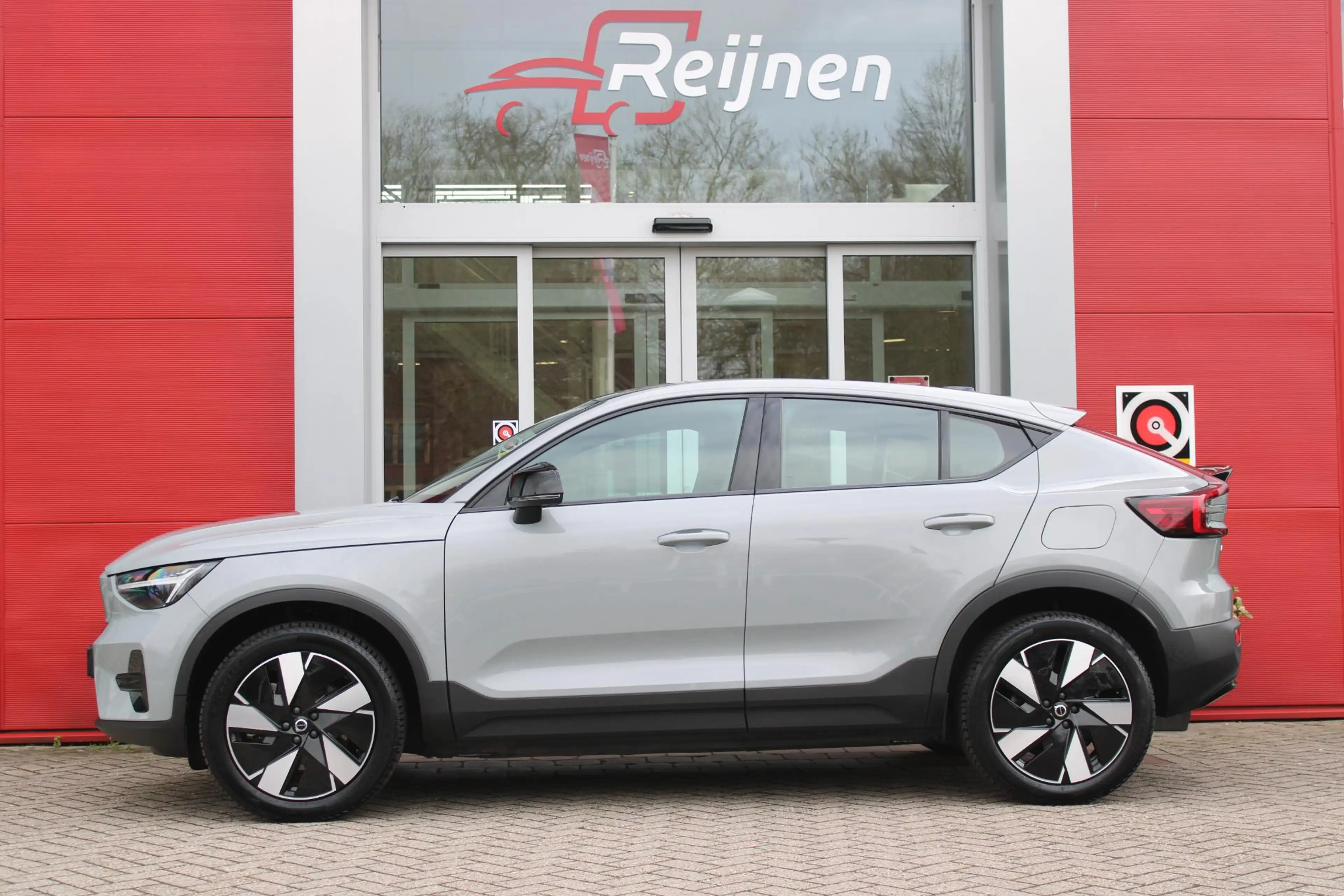 Volvo C40 Single Motor Core 238PK 69 kWh | PANORAMADAK | STO — photo 3