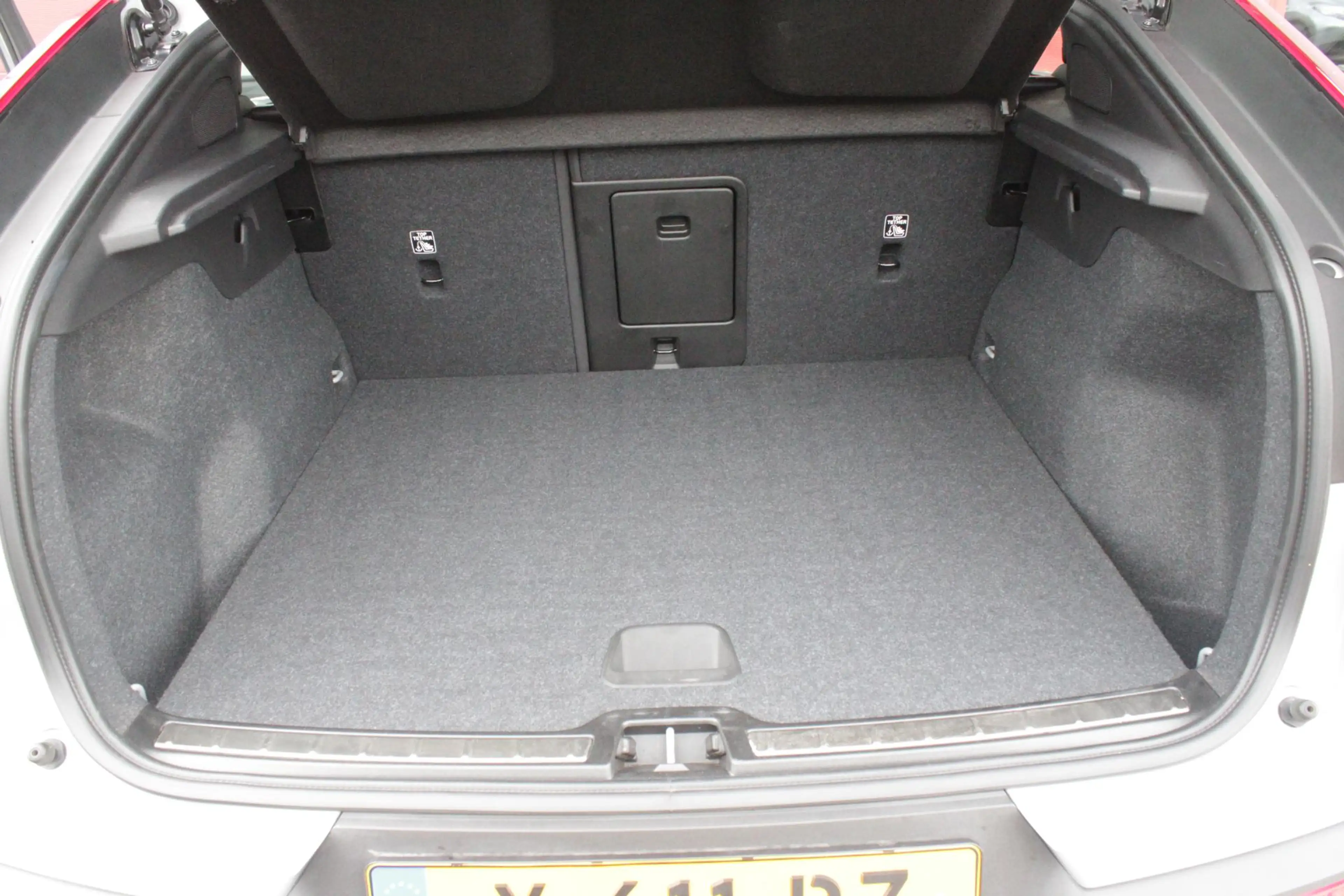 Volvo C40 Single Motor Core 238PK 69 kWh | PANORAMADAK | STO — photo 9