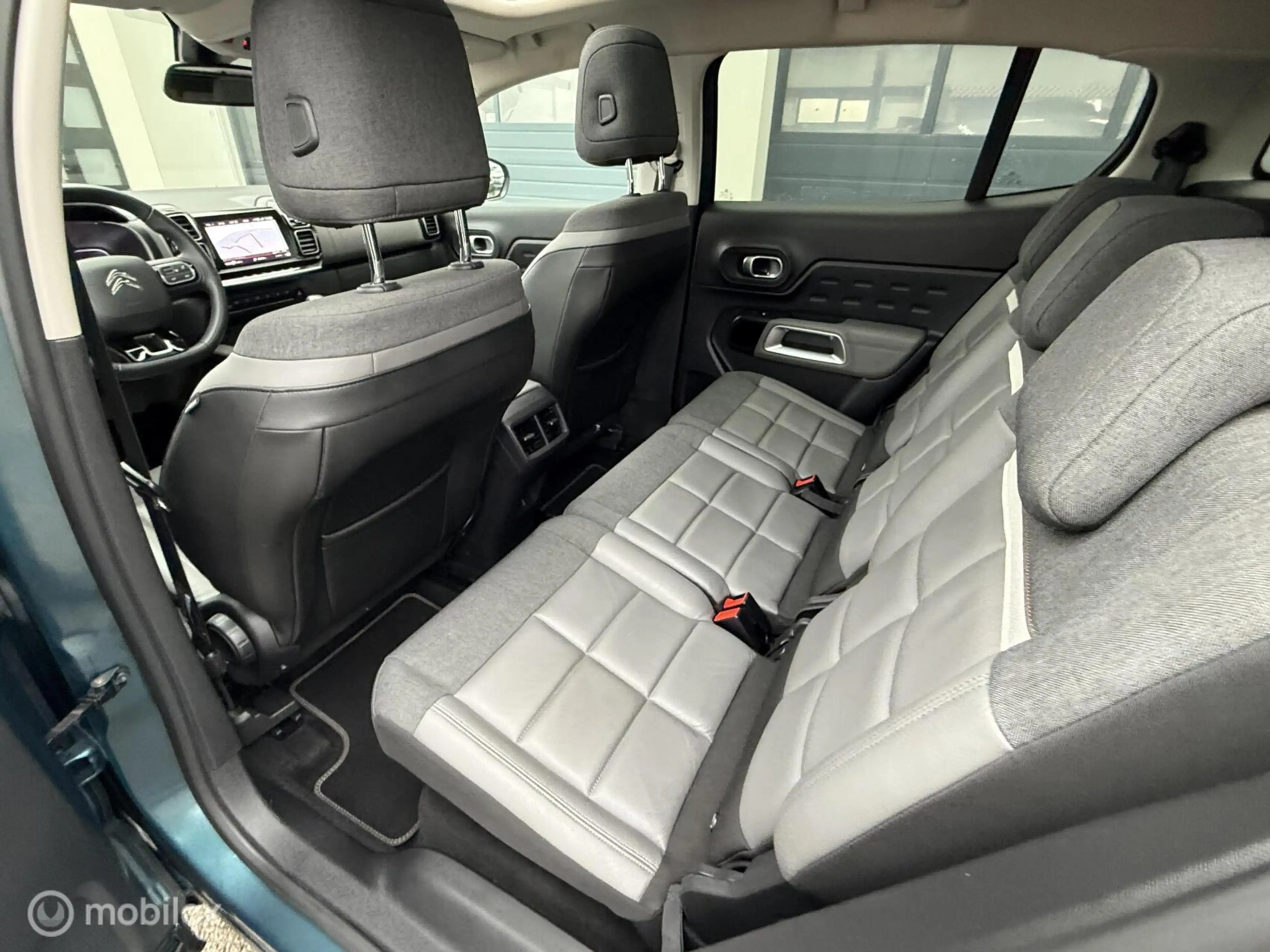 Citroen C5 Aircross 1.2 PureTech Business Plus Pano CarPlay Vol! — photo 17