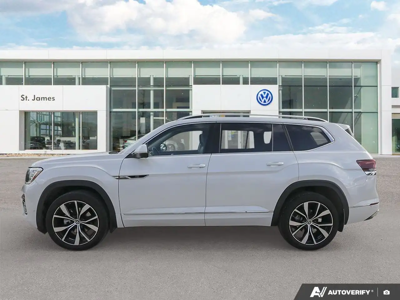 Volkswagen Atlas снимка Volkswagen Atlas