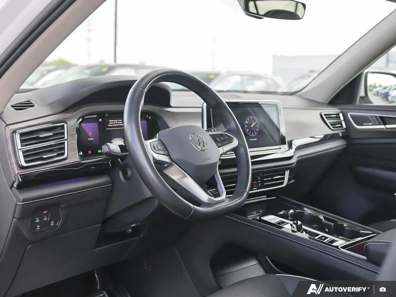Volkswagen Atlas снимка Volkswagen Atlas