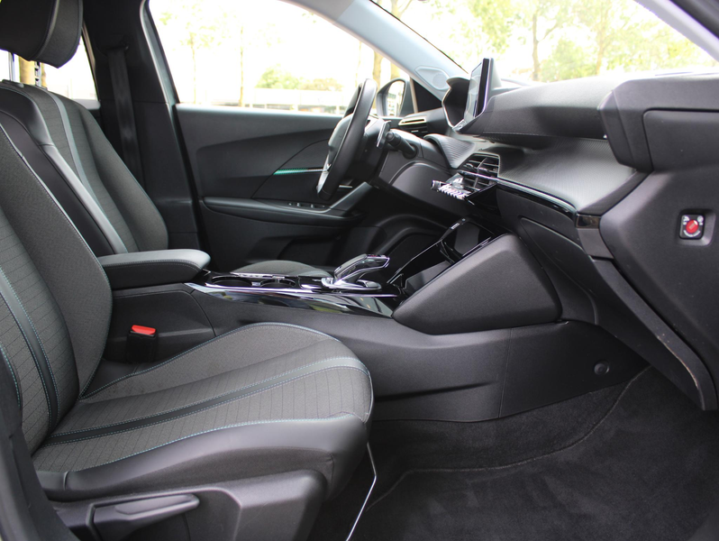 Peugeot 2008 1.2 PureTech Blue Lease Allure Automaat | Apple Ca — photo 7
