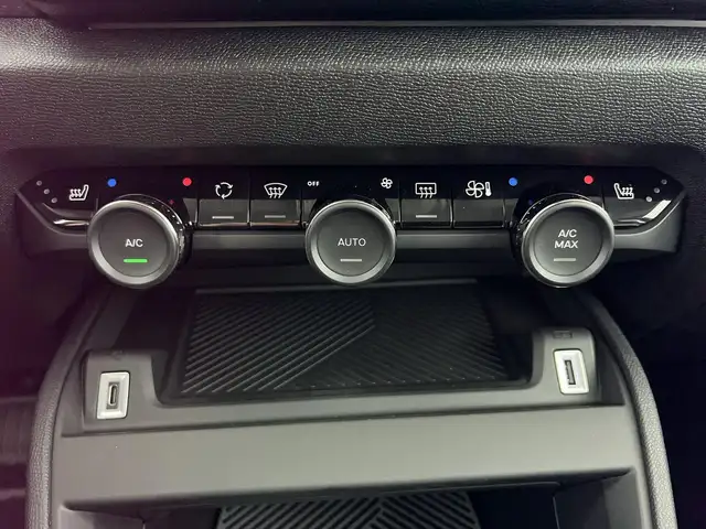 Citroen C4 view 14