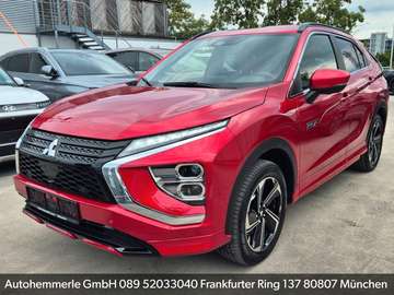 Cross Plus Select Black Hybrid 4WD