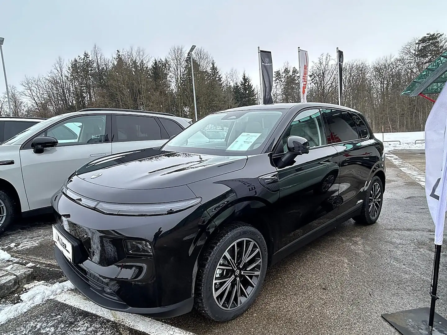 Leapmotor B10 67,1Wh Design Pro Max Schwarz - 2