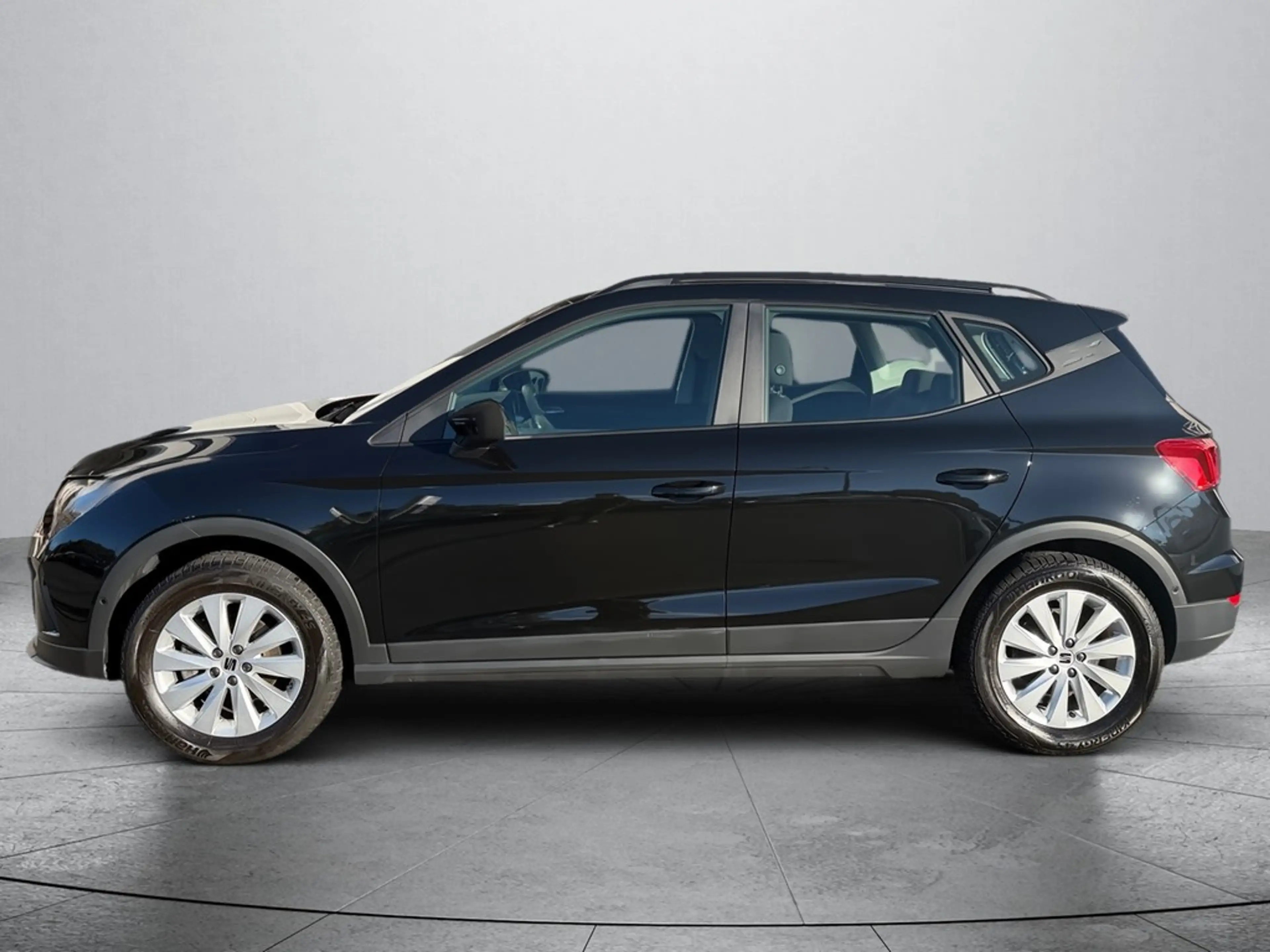 SEAT Arona 1,0 TSI — photo 4