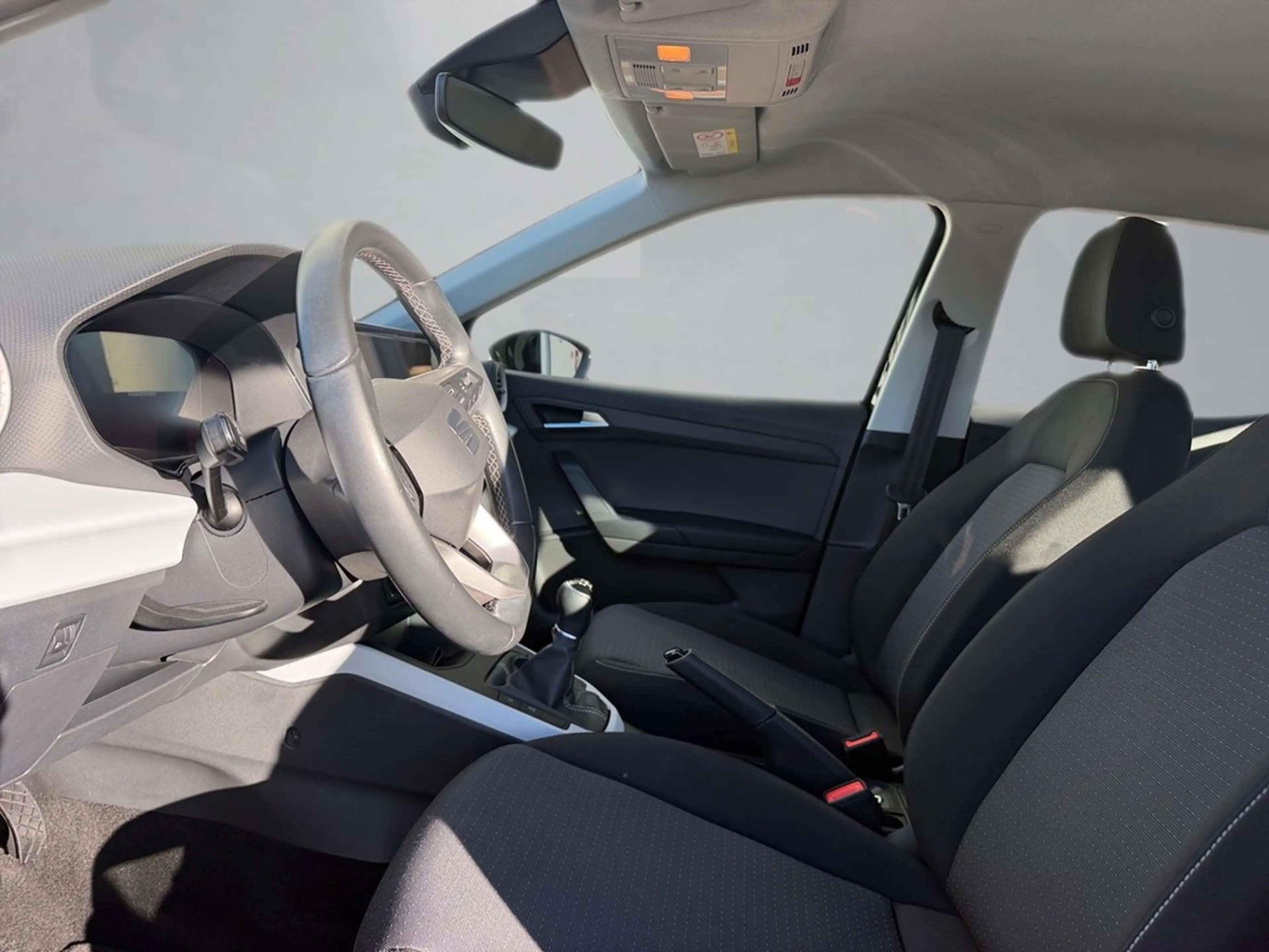 SEAT Arona 1,0 TSI — photo 7