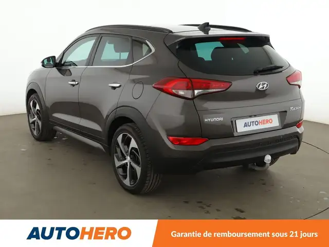 Hyundai Tucson view 4