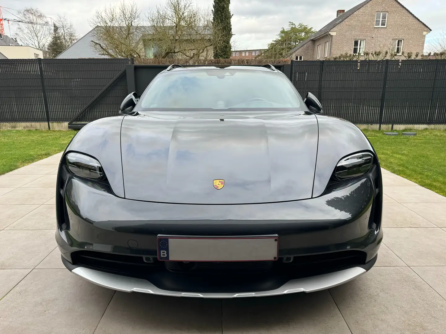 Porsche Taycan Taycan 4 Cross Turismo Grijs - 1