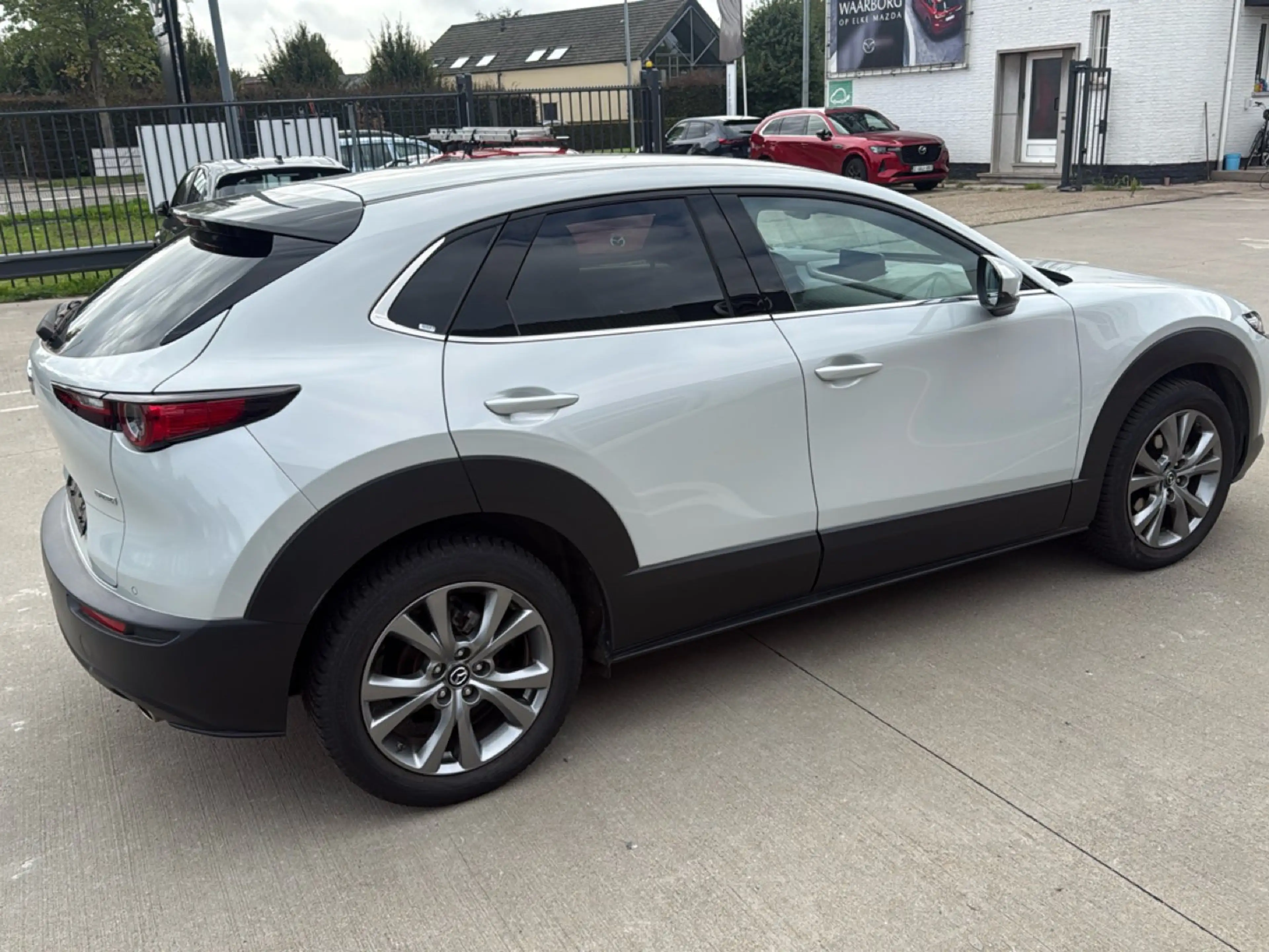 Mazda CX-30 e-SKYACTIV-G Takumi AUT — photo 6