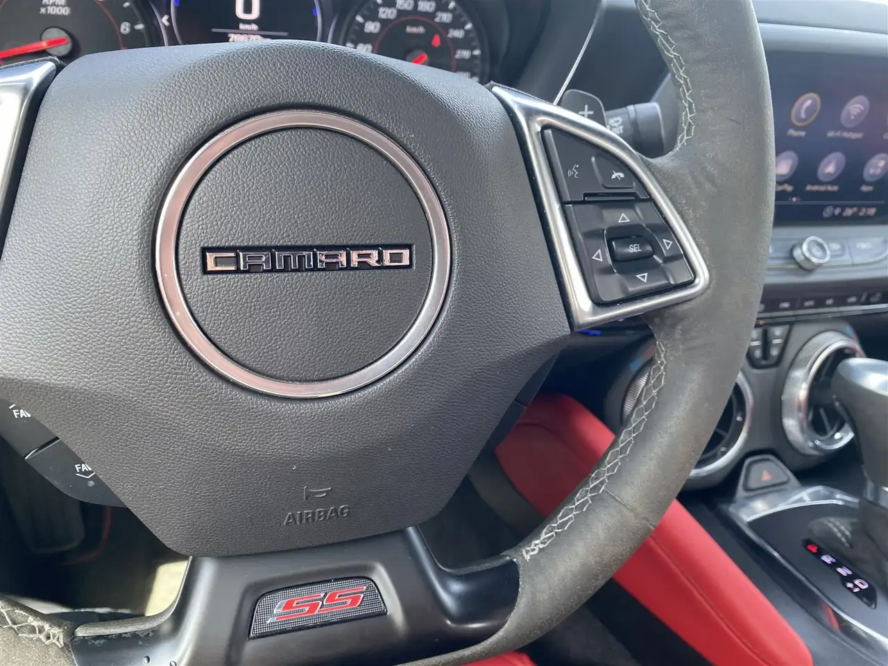 Chevrolet Camaro снимка Chevrolet Camaro