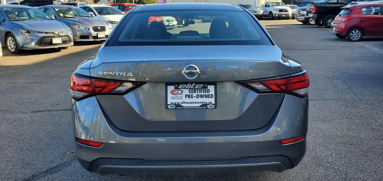 Nissan Sentra снимка Nissan Sentra