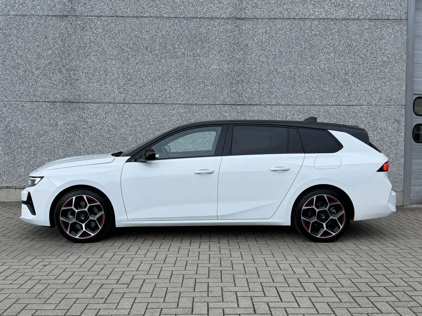 Opel Astra 1.6T 180PK PLUG-IN HYBRID GS GPS/360CAMERA/WINTER Bianco - 2