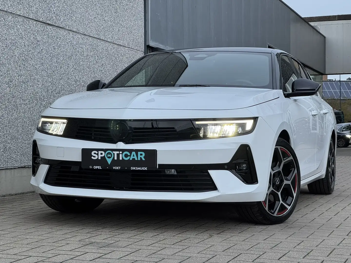 Opel Astra 1.6T 180PK PLUG-IN HYBRID GS GPS/360CAMERA/WINTER Bianco - 1