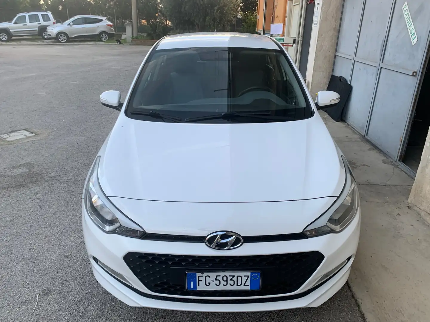 Hyundai i20 i20 1.1 CRDi 12V 5 porte Comfort Blanc - 2
