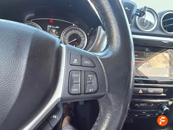 Suzuki Vitara 1.4 GLE Mild Hybrid 2021, foto 17