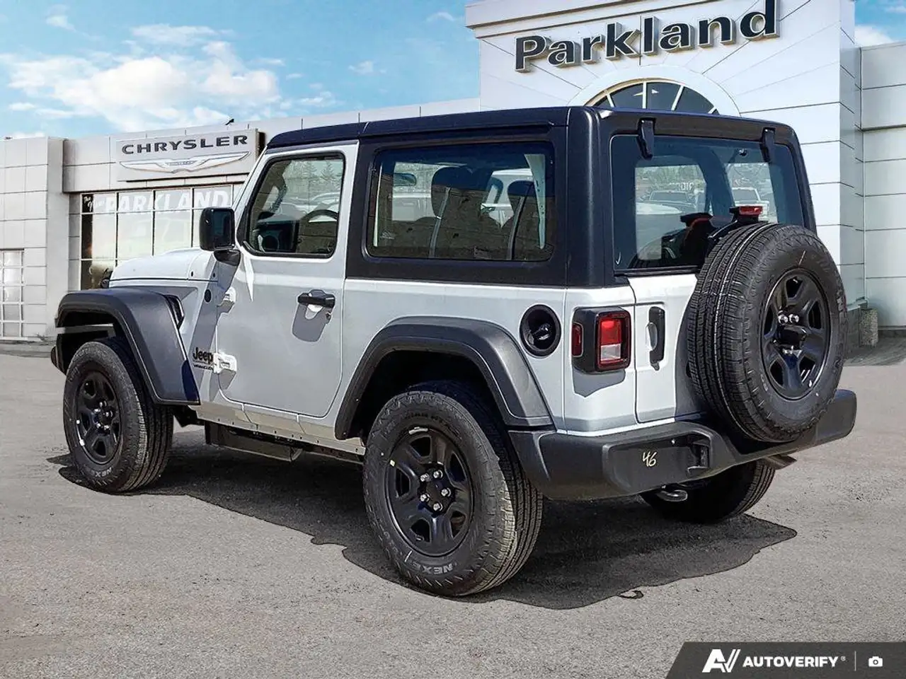 Jeep Wrangler photo Jeep Wrangler
