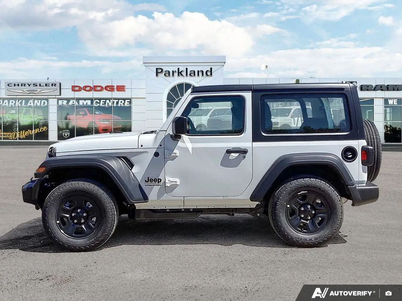 Jeep Wrangler photo Jeep Wrangler