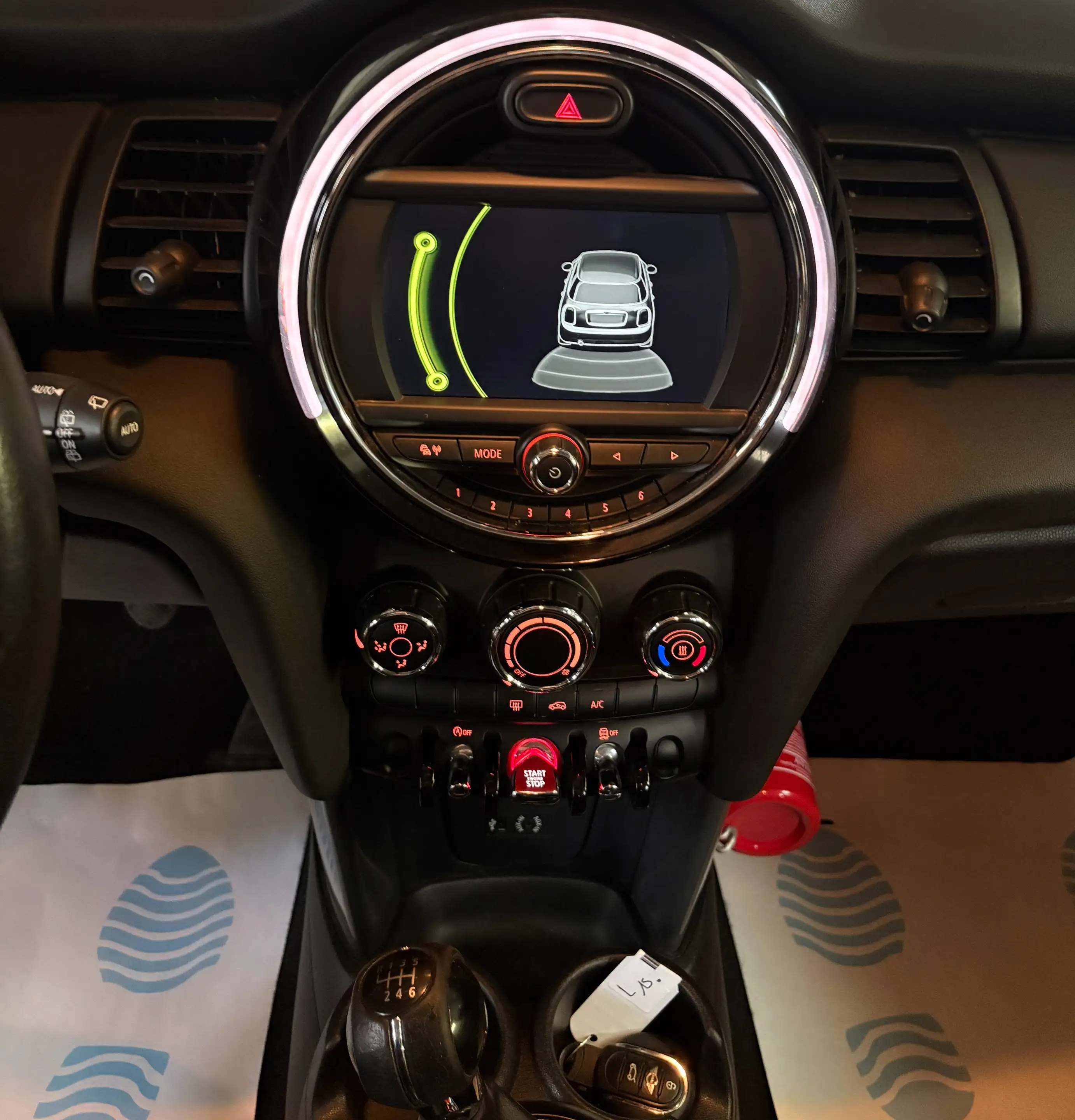 MINI One D 5 PORTES CARBON BLACK 1.5 DIESEL*96.000KMS*GPS+RADARS*GARANTIE 1 AN — photo 10