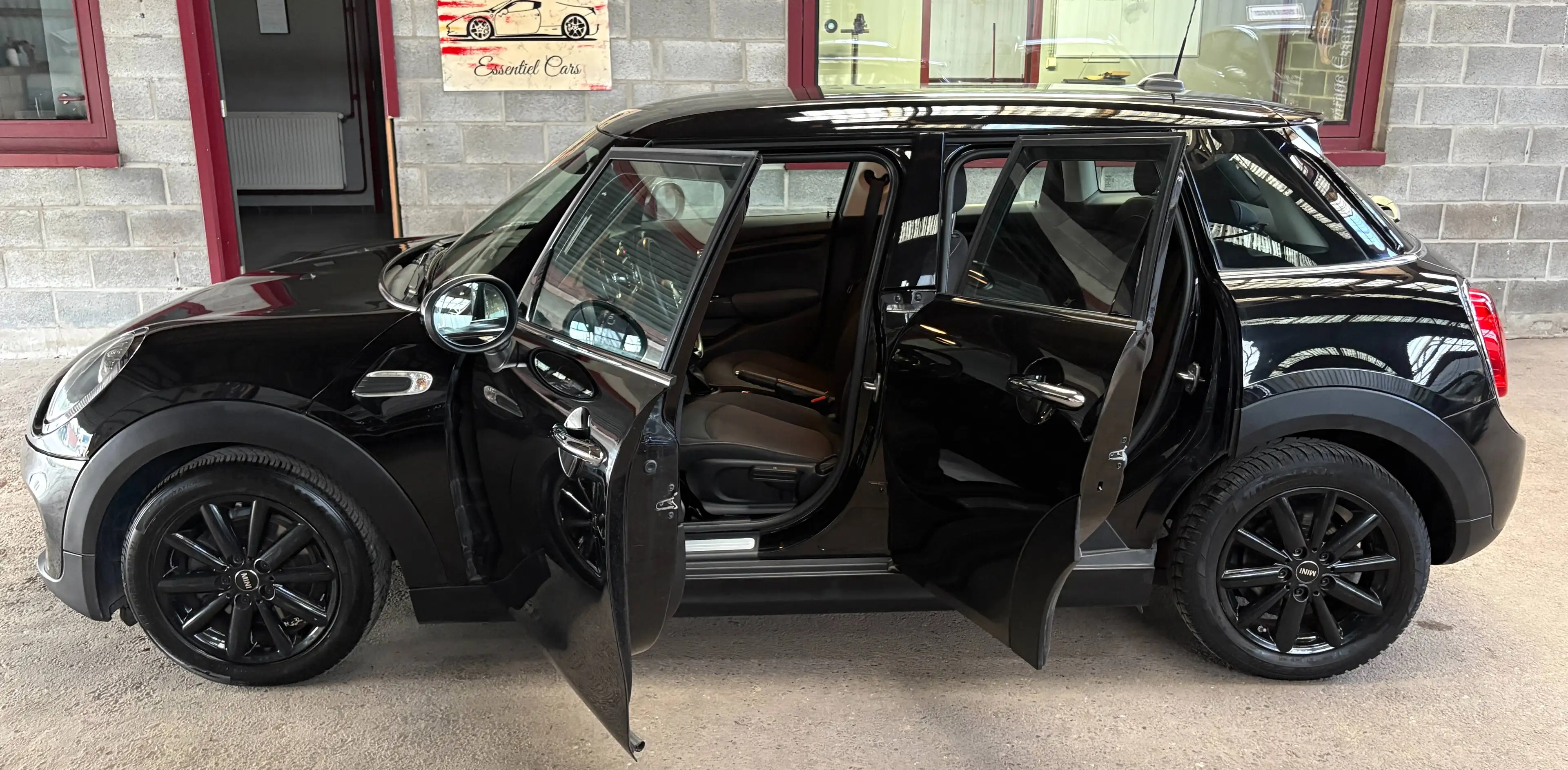 MINI One D 5 PORTES CARBON BLACK 1.5 DIESEL*96.000KMS*GPS+RADARS*GARANTIE 1 AN — photo 4