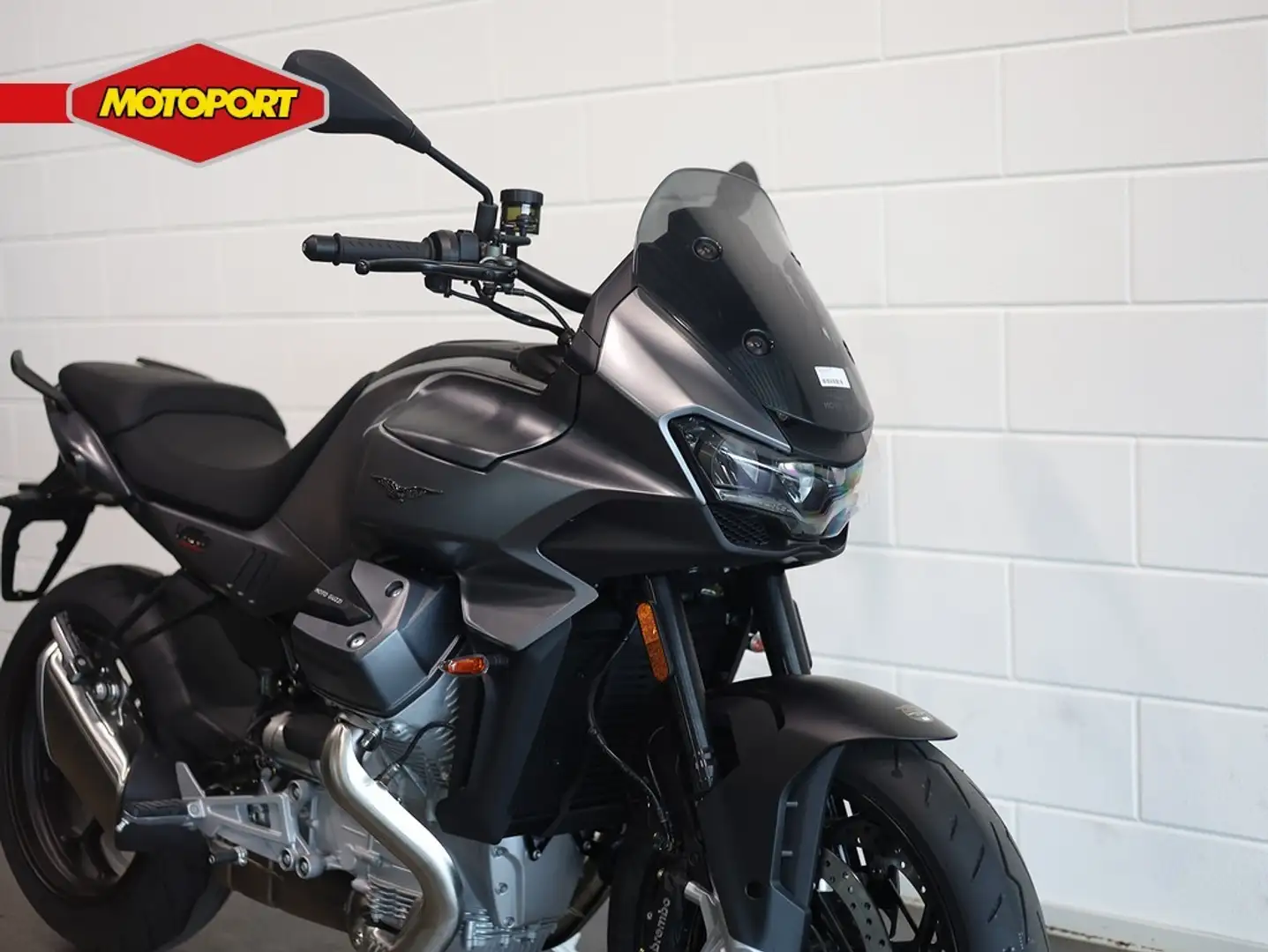 Moto Guzzi V 100 Mandello Szary - 2