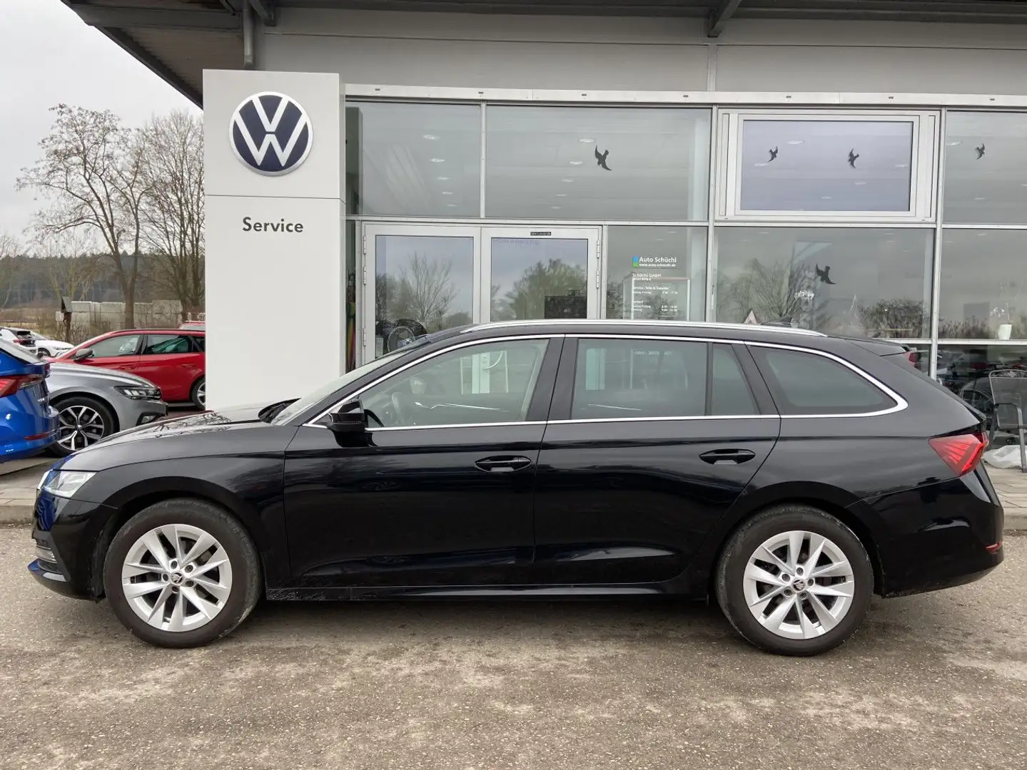 Skoda Octavia Combi 1.5 TSI Style NAVI-COLUMBUS+STANDH Schwarz - 2