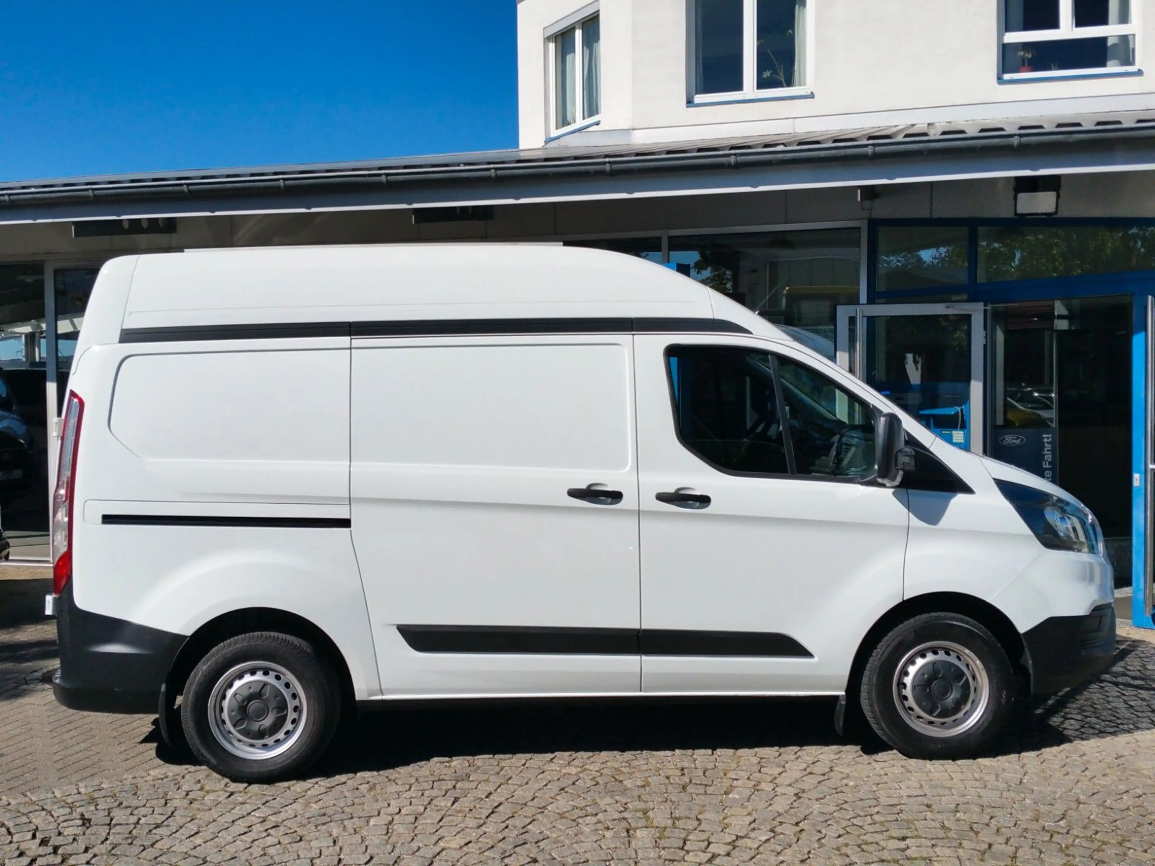 Ford Transit Custom Kasten L1 2xSchiebetüre AHK 1.Han — photo 14