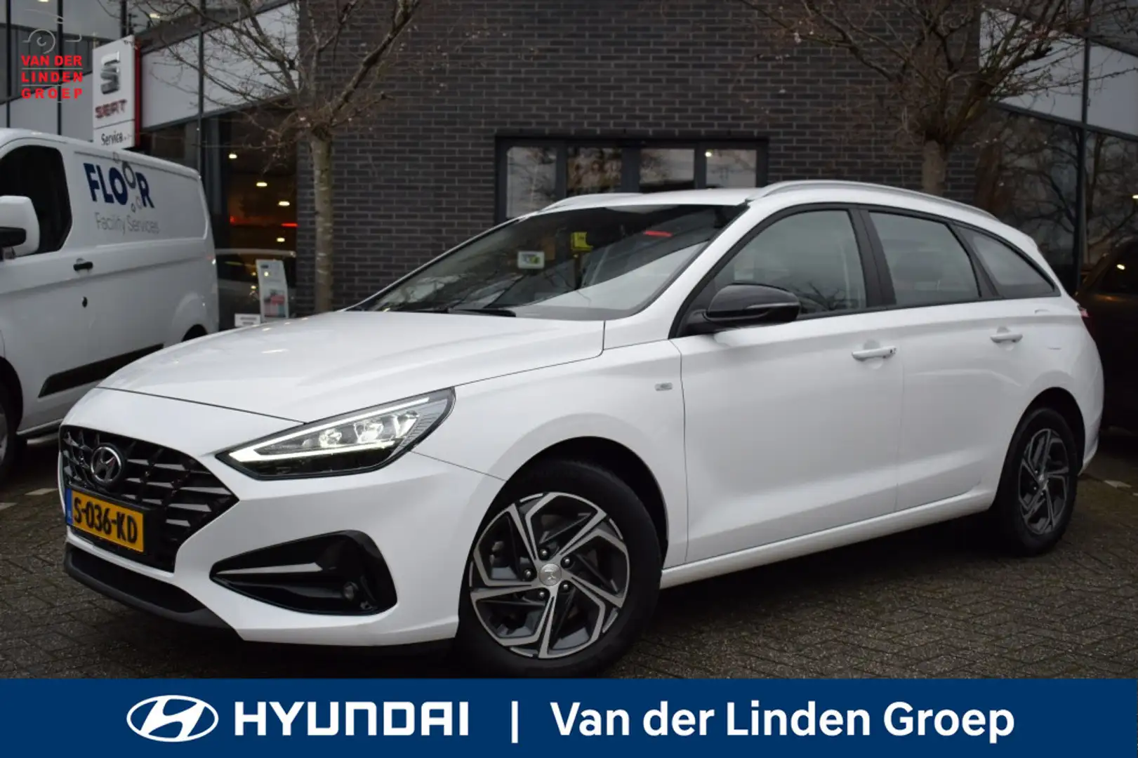 Hyundai i30 Wagon 1.0 T-GDI Comf.Smart Navi/Led/Pdc/Cam/16" "R Wit - 1