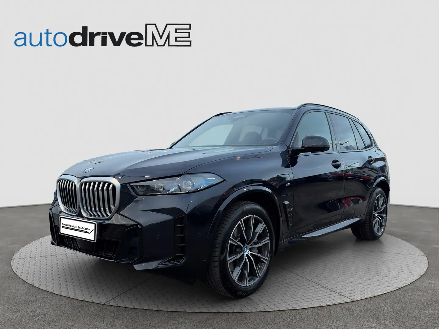 BMW X5 50e xDrive M-Sport Schwarz - 1