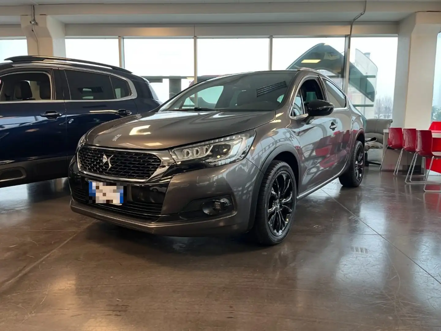 DS Automobiles DS 4 Crossback BlueHDi 120 aut. Sport Chic Szürke - 1